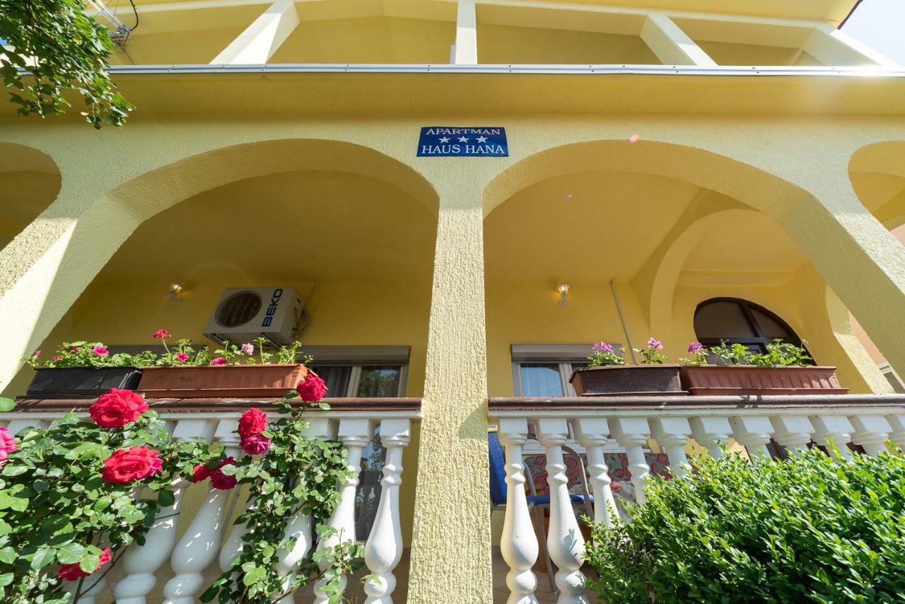 Apartmenthaus Hana Karlobag Exterior foto